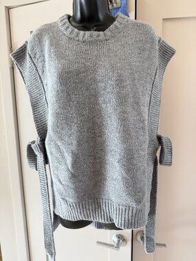 NWT Foxy Kind Grey Side Tie Sweater Vest Medium Knit Pullover